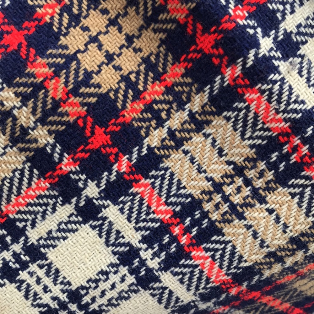 Vintage 1960s 1970s Navy, Red, Cream, & Tan Preppy Classic Plaid Button Up Vest - Picture 6 of 6